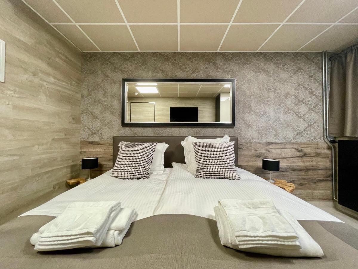 Guesthouse Room40 マルメディ エクステリア 写真